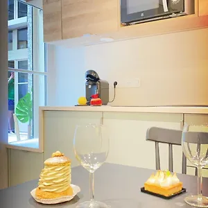 https://studio-zen-tokyo.hotels-rhonealpes.com