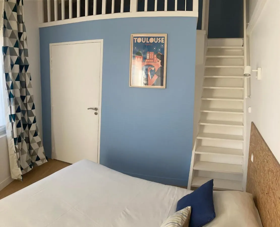 Residence Thibaud Toulouse 2*,